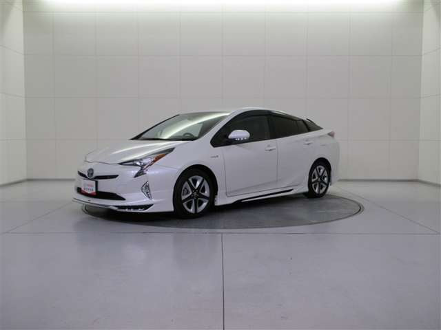 プリウス1.8 A プレミアム ツーリングセレクション