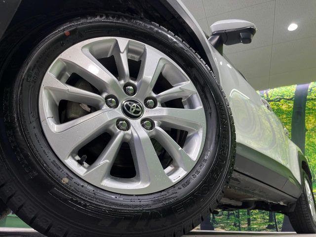 �y����16�C���`�A���~�z�C�[���z�O�ςɃ}�b�`���������A���~�z�C�[���𑕒����Ă���܂��B�e��ЊO�A���~�z�C�[����A�X�^�b�h���X�^�C�����戵�����Ă���܂��B���񂲑��k����������