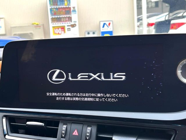 �y12.3�C���`���C�h�i�r�z�������ƃC���p�N�g�̂����^���C�h�i�r�𑕔��B�e��I�[�f�B�I����͂������A�������C�h��ʂł̃}�b�v2�����\���ȂǁA���֐��������i�r�ł���