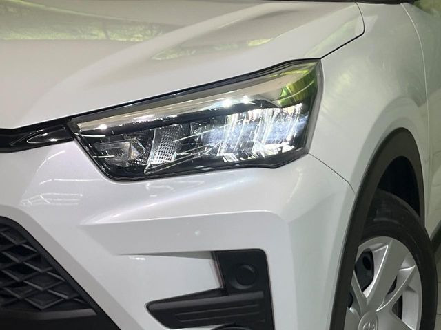 �yLED�w�b�h���C�g�z���V����ԑ��s�����ǍD�Ȏ��E���m�ۂ����S���ĉ^�]�ł��鍂�P�xLED�w�b�h���C�g�𑕔�!�_�����x�������A����d�͂��}�����Ă��܂��B