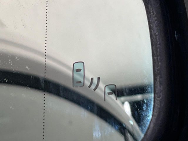 �y�u���C���h�X�|�b�g���j�^�[�z���s���A�h�A�~���[�̎��p�ɂȂ�₷���ӏ��Ɍ㑱�Ԃ��ڋ߂���ƃT�C�h�~���[�̃����Y�Ɍx����\��!�h���C�o�[�ɒ��ӊ��N�����Ă���܂��B