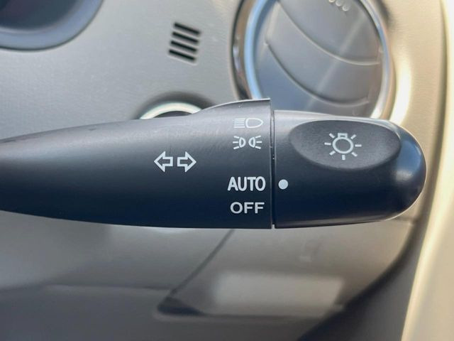 �y�I�[�g���C�g�z����̖��邳�ɉ����Ď����Ńw�b�h���C�g�̓_���E�������ł���@�\�ł�!���C�g�̕t���Y��E�����Y��Ȃǂ������Ȃ�A�J�̓���[���̑��s�����S!�g���l���ʉߎ����֗��ł���