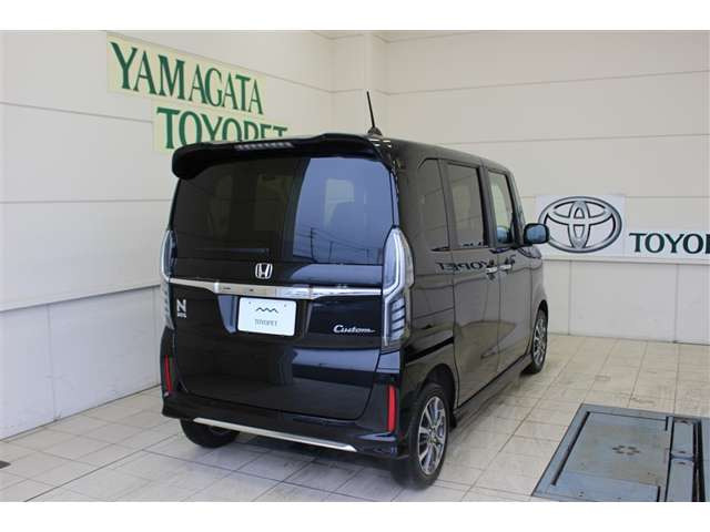 N-BOXカスタムL 4WD