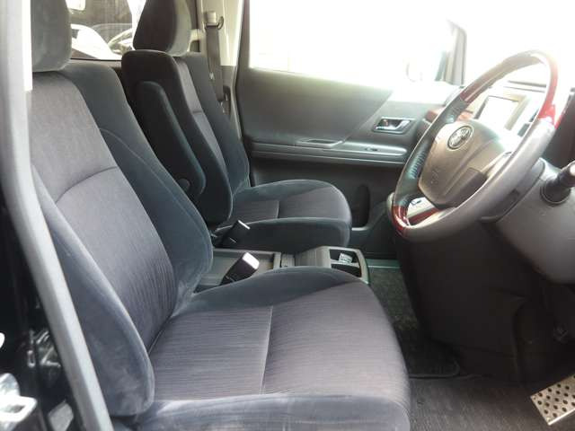 ��Ɏg���t�����g�V�[�g�B�^�]�Ȃ͖���g�p���镔���ł��̂ŁA����S�n���d�v�ł�!���Ј�x�̊����Ă݂Ă�������!