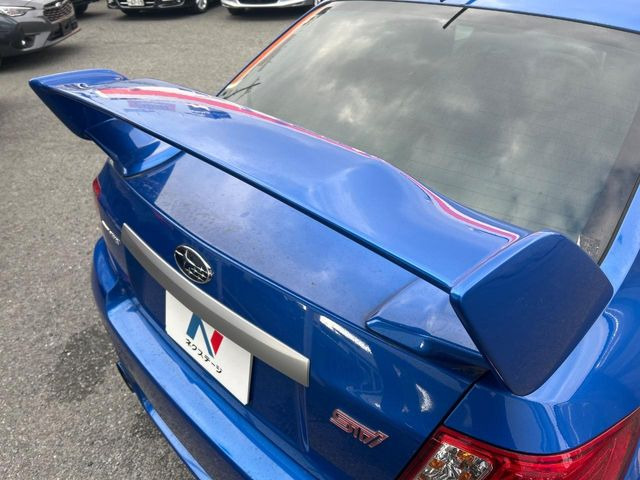 �y��^�����X�|�C���[�z�X�|�[�c�J�[�炵�����O�b�ƈ�������^�����X�|�C���[�𑕒��􍂑����s���̃X�^�r���e�B(���s���萫)����ɖ𗧂��܂��B