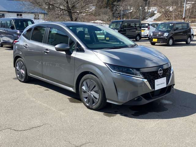 ノート1.2 X FOUR 4WD