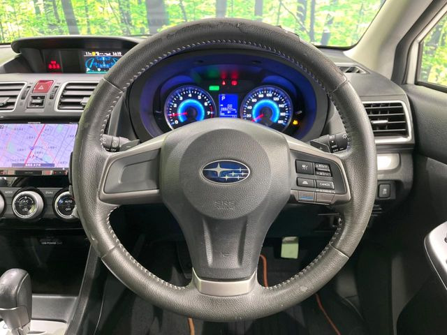 �y�����v�����X�e�A�����O�z�㎿�Ȋv���g�p���邱�ƂŁA��ɂ����������݂ƂĂ��^�]���₷���n���h���ł���