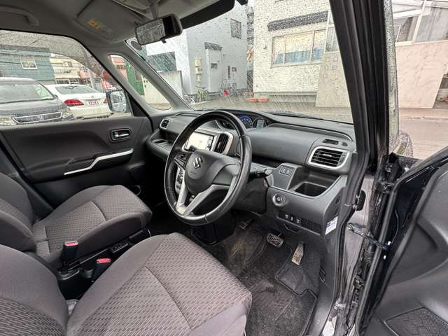 ���̋Ǝ҂ɂ������ې􂢁A�V�[�g�̃^�o�R�Ȃǂɂ��R�Q���̃��y�A��(�L��)�������Ă���܂��B