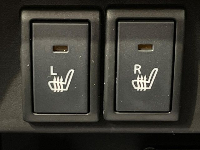 �y�V�[�g�q�[�^�[�z�������ɏd�󂷂�V�[�g�q�[�^�[!�G�A�R����葁�����܂��Ă����̂Ŋ�����̐l�����S�ł��ˁ�G�A�R���̉����͊������邩����A�Ƃ������ɂ����������߂ł��B