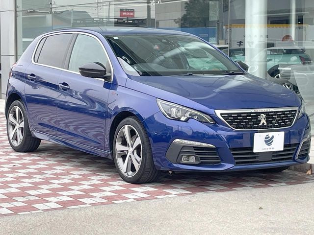 ●YANASEオートシステムズとの提携によって実現した高品質修理ネットワーク!大切なお車だから、万が一の修理でも「純正品質」をご提供。当店でご購入いただくお車にはメリットが数多くあります