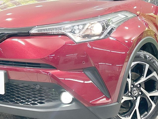 �yLED�w�b�h���C�g�z���V����ԑ��s�����ǍD�Ȏ��E���m�ۂ����S���ĉ^�]�ł��鍂�P�xLED�w�b�h���C�g�𑕔�!�_�����x�������A����d�͂��}�����Ă��܂��B