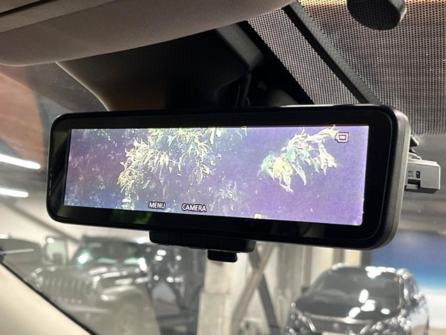 �y�C���e���W�F���g���[���~���[�z��Ȃ̑傫�ȉו��⓯��҂Ō�����m�F���Â炢���ł����S!�J�������B�e�����ԗ�����̉f�������[���~���[���ɕ\���B�N���A�Ȏ��E�ŏ󋵂̊m�F���\�ł�!