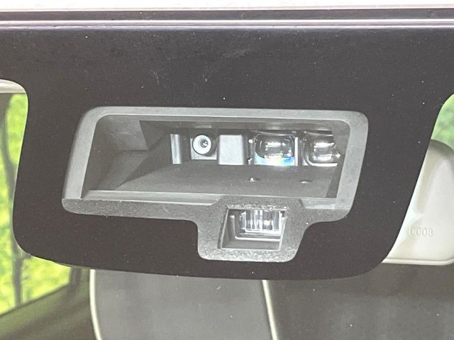 �y�X�Y�L �Z�[�t�e�B�T�|�[�g�z���s���ɑO���̎ԗ�����F�����A�Փ˂������Ȏ��͌x��ƃu���[�L�ŏՓˉ���Ɣ�Q�y�����A�V�X�g�B�����S�Ƀh���C�u�����y���݂��������܂��B