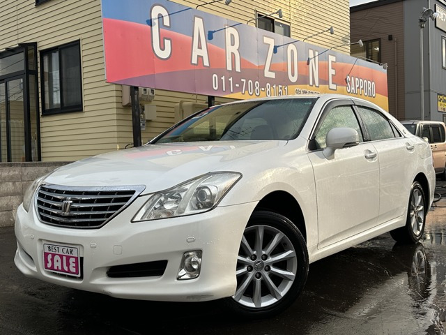 クラウン3.0 ロイヤルサルーン i-Four 4WD