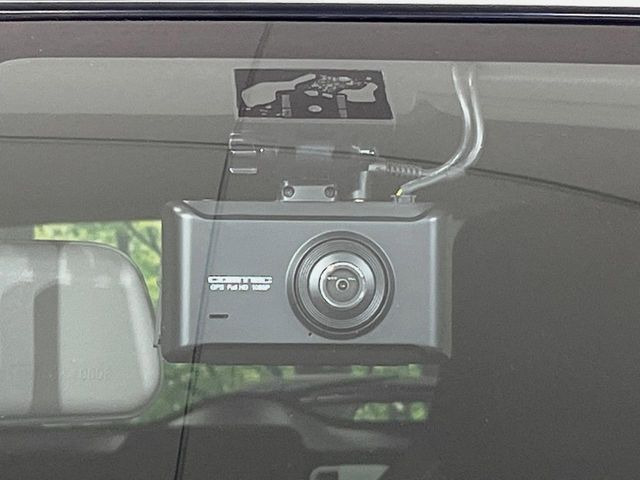 �y�h���C�u���R�[�_�[�z�h���C�u���R�[�_�[����!���s���͂������A������^�]�⎖�̂ɑ��������ہA�f���ŋL�^���A����̃��X�N�ɔ����܂��B���L�^�pSD�J�[�h�͂��q�l�����g�ł��������������K�v������܂��B