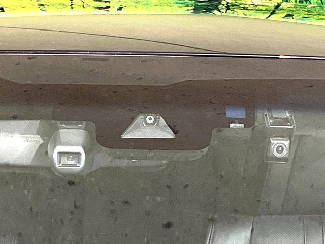 �y�g���^�Z�[�t�e�B�Z���X�z���s���ɑO���̎ԗ�����F�����A�Փ˂������Ȏ��͌x��ƃu���[�L�ŏՓˉ���Ɣ�Q�y�����A�V�X�g�B�����S�Ƀh���C�u�����y���݂��������܂��B