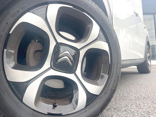 ������17�C���`�A���~�z�C�[��:�A���ԂȂ�ł͂̑�z����������x����z�C�[���Ƒ����ł�!���{�Ԃ̑���Ɋ���Ă�����ɂ����Б̊����Ē��������قǁA�������x���ł܂Ƃ܂��Ă��܂�!