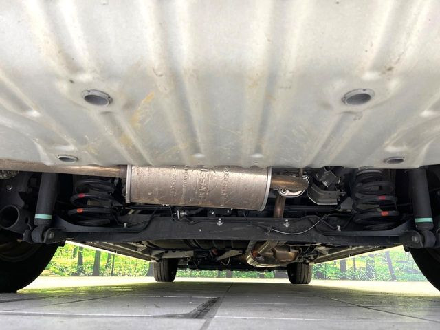 下回りがきれいなうちに、防錆加工の施工がオススメ。降雪地域はもちろん、沿岸部にお住いの方や、趣味でマリン・ウィンタースポーツをされる方にご好評いただいております。