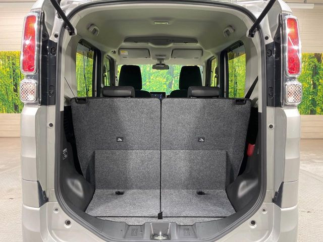 ���i�̂���������ʋ΁A���}���ɏ\���ȉ׎��X�y�[�X���m�ۂ��Ă���܂��B�Z�J���h�V�[�g��|���ƁA�傫�ȉו��̐ύڂ��\�ł���