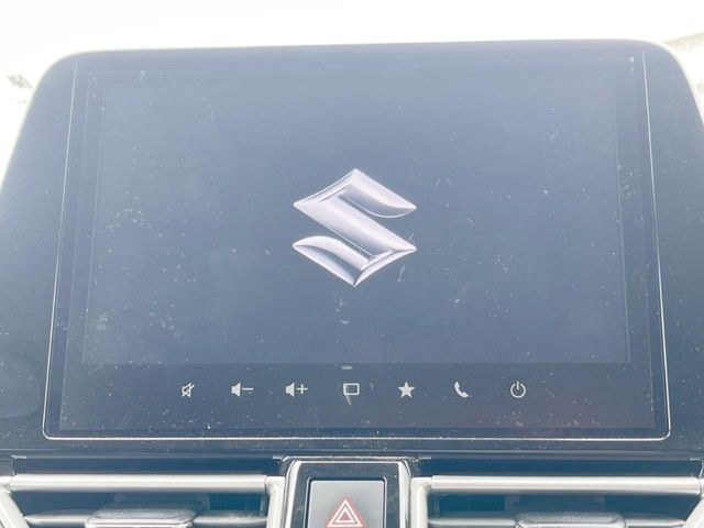 �y���[�J�[�����i�r�z�C���e���A�ɗn�����ރX�^�C���b�V���ȁu��p�݌v�v���[�J�[�i�r�𑕔��􎋔F���⑀�쐫�ȂǊ�{���\�ɂ��D��A���㎿�ȃJ�[���C�t�����y���݂��������܂��B