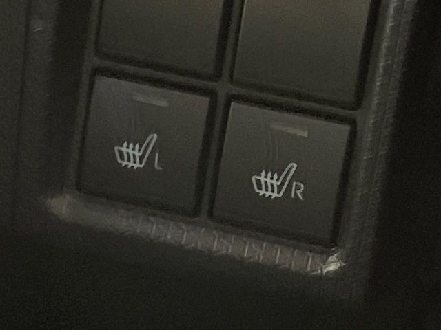 �y�V�[�g�q�[�^�[�z�������ɏd�󂷂�V�[�g�q�[�^�[!�G�A�R����葁�����܂��Ă����̂Ŋ�����̐l�����S�ł��ˁ�G�A�R���̉����͊������邩����A�Ƃ������ɂ����������߂ł��B