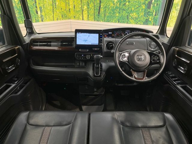 N-BOXカスタムL ターボ コーディネートスタイル