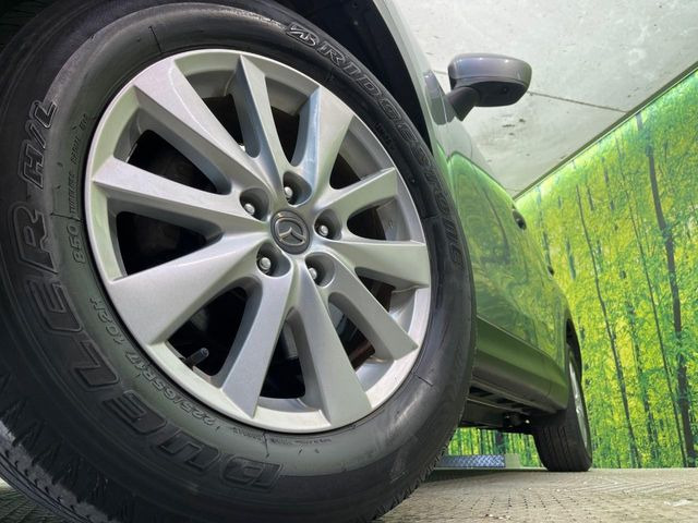 �y����17�C���`�A���~�z�C�[���z�O�ςɃ}�b�`���������A���~�z�C�[���𑕒����Ă���܂��B�e��ЊO�A���~�z�C�[����A�X�^�b�h���X�^�C�����戵�����Ă���܂��B���񂲑��k����������