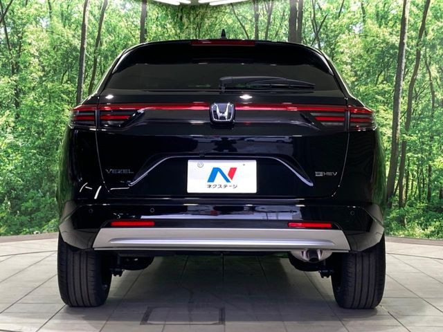 安心の最長10年・走行無制限保証(有償)をご用意。保証内容も充実はもちろん、無料点検&オイル交換や、年中無休の全国・24時間ロードサービスも付帯されておりますのでご安心下さい。