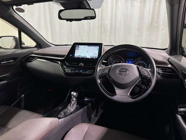 C-HRハイブリッド 1.8 G