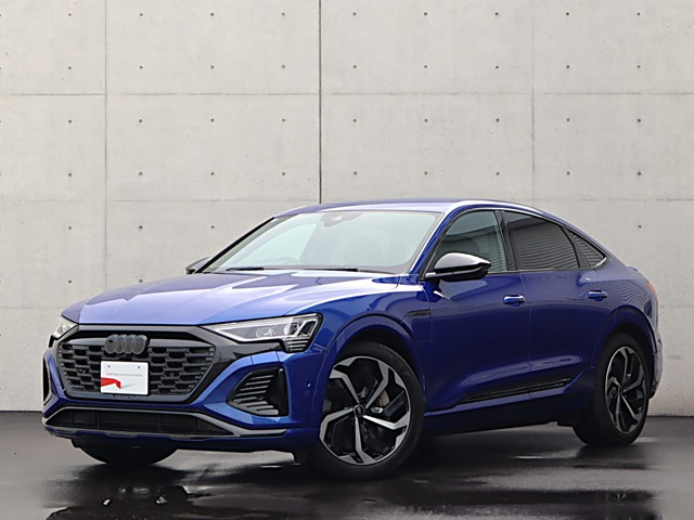 Q8スポーツバック e-tron55 クワトロ Sライン 4WD
