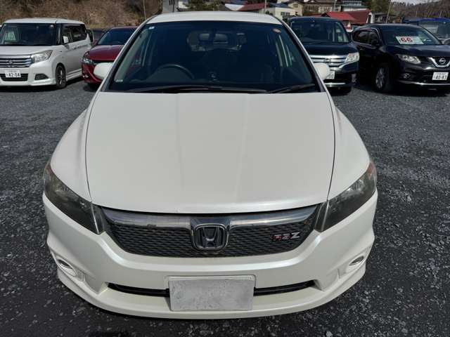 ストリーム1.8 RSZ