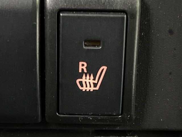 �y�V�[�g�q�[�^�[�z�������ɏd�󂷂�V�[�g�q�[�^�[!�G�A�R����葁�����܂��Ă����̂Ŋ�����̐l�����S�ł��ˁ�G�A�R���̉����͊������邩����A�Ƃ������ɂ����������߂ł��B