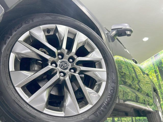 �y����19�C���`�A���~�z�C�[���z�O�ςɃ}�b�`���������A���~�z�C�[���𑕒����Ă���܂��B�e��ЊO�A���~�z�C�[����A�X�^�b�h���X�^�C�����戵�����Ă���܂��B���񂲑��k����������