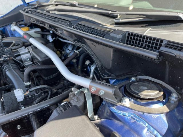 �ySTI�^���[�o�[�z���Ԃ̍��������߂�^���[�o�[�𑕔��B���X���[�Y�ȃR�[�i�����O���s���\�ƂȂ�A������y���߂܂��B