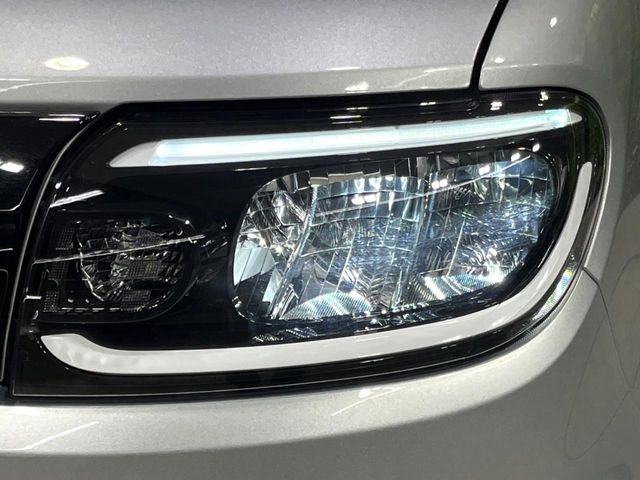 �yLED�w�b�h���C�g�z���V����ԑ��s�����ǍD�Ȏ��E���m�ۂ����S���ĉ^�]�ł��鍂�P�xLED�w�b�h���C�g�𑕔�!�_�����x�������A����d�͂��}�����Ă��܂��B