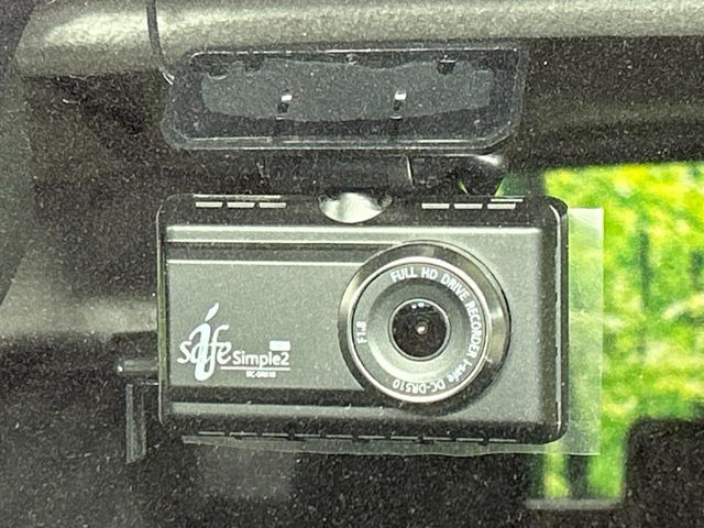 �y�h���C�u���R�[�_�[�z�h���C�u���R�[�_�[����!���s���͂������A������^�]�⎖�̂ɑ��������ہA�f���ŋL�^���A����̃��X�N�ɔ����܂��B���L�^�pSD�J�[�h�͂��q�l�����g�ł��������������K�v������܂��B