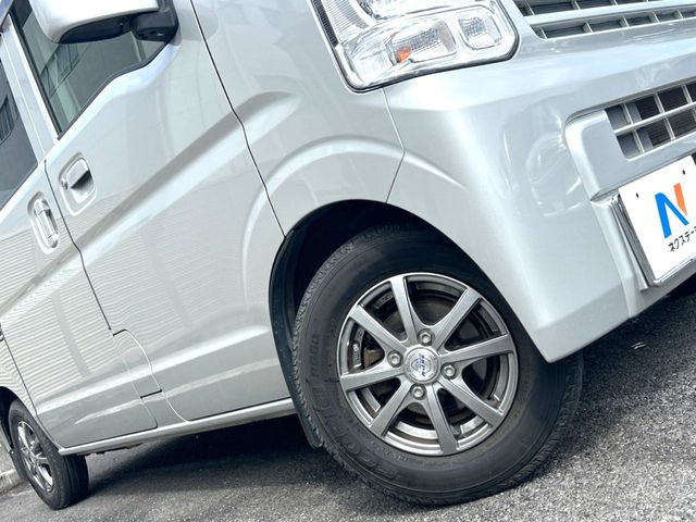 �y12�C���`�A���~�z�C�[���z�O�ςɃ}�b�`�����A���~�z�C�[���𑕒����Ă���܂��B�e��A���~�z�C�[����A�X�^�b�h���X�^�C�����戵�����Ă���܂��B���񂲑��k����������