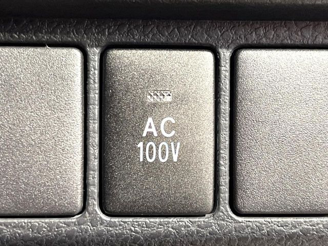 �y�A�N�Z�T���[�R���Z���g�z�L�����v��X�|�[�c�A�A�E�g�h�A�ł̃A�N�e�B�r�e�B�͂������A�ЊQ�E��d�̍ۂɏ����ɂ��Ȃ�AC100V�R���Z���g�𑕔���P�[�^�C��^�u���b�g�A�Q�[���@��̏[�d�ɂ���