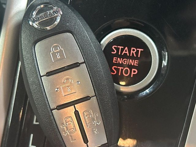 �y�C���e���W�F���g�L�[�z�J�o����|�P�b�g�ɓ��ꂽ�܂܂ł��h�A�̎{���E�������\�ȃX�}�[�g�L�[�𑕔��B�G���W���̃I���E�I�t�����J�M�����o���K�v����������Ƃ��Ă��֗��ł���