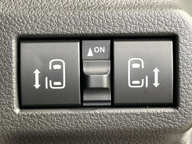 スペーシアカスタムハイブリッド(HYBRID)  XS