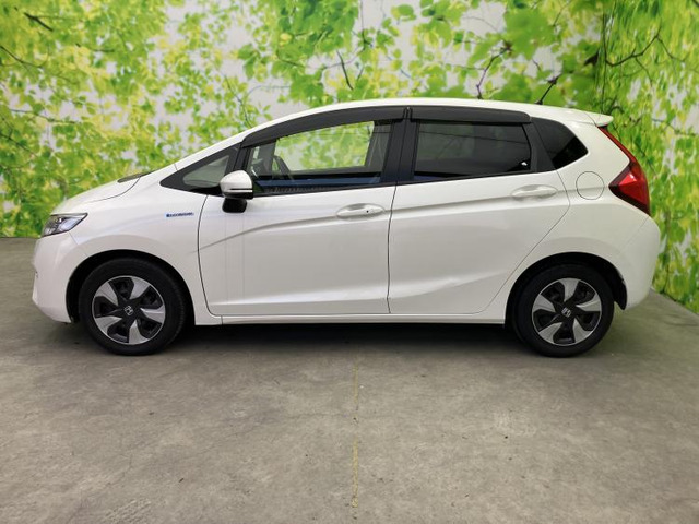 フィット1.5 ハイブリッド Lパッケージ