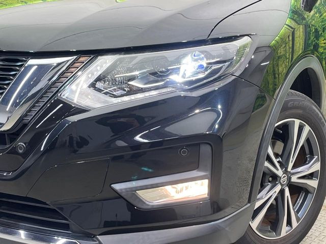 �yLED�w�b�h���C�g�z���V����ԑ��s�����ǍD�Ȏ��E���m�ۂ����S���ĉ^�]�ł��鍂�P�xLED�w�b�h���C�g�𑕔�!�_�����x�������A����d�͂��}�����Ă��܂��B