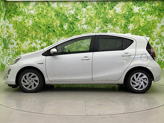 アクア1.5 G ブラックソフトレザーセレクション