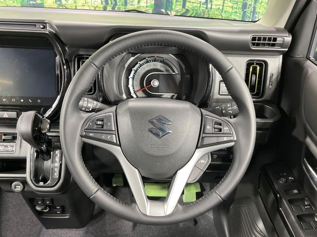 �y�X�e�A�����O�X�C�b�`�z�^�]���A�O������ڐ������炷���ƂȂ��A�I�[�f�B�I���̑��삪�\�ȕ֗��@�\!���S&���K�ȃh���C�u�����o���Ă���܂���