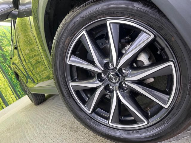 �y����19�C���`�A���~�z�C�[���z�O�ςɃ}�b�`���������A���~�z�C�[���𑕒����Ă���܂��B�e��ЊO�A���~�z�C�[����A�X�^�b�h���X�^�C�����戵�����Ă���܂��B���񂲑��k����������