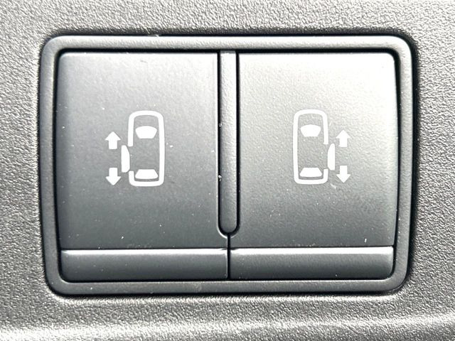 �y�����p���[�X���C�h�h�A�z�X�}�[�g�L�[��^�]�Ȃ̃X�C�b�`�Ō�ȗ����X���C�h�h�A�̊J���\���d��������͂����ăh�A���J����K�v�������A�����Ȃ��q�l�ł��ȒP�ɊJ���߂ł����K�ł���