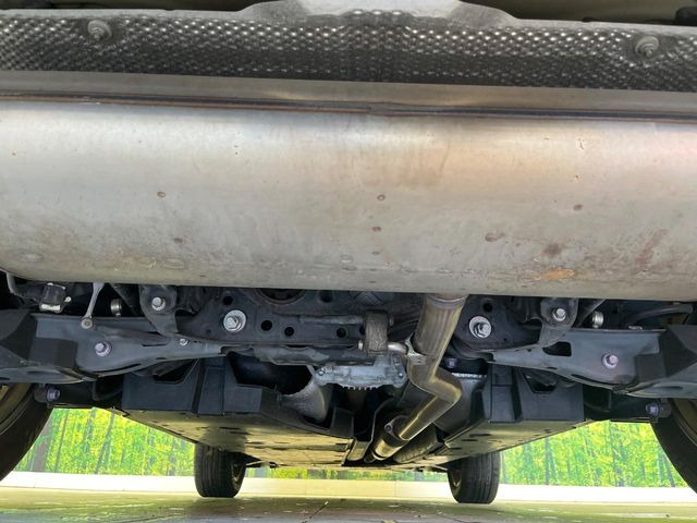 下回りがきれいなうちに、防錆加工の施工がオススメ。降雪地域はもちろん、沿岸部にお住いの方や、趣味でマリン・ウィンタースポーツをされる方にご好評いただいております。