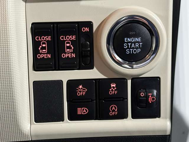 �����p���[�X���C�h�h�A����!!�X�}�[�g�L�[����ł��h�A�J���\�ƂȂ�A��ו���t�ł����K�ɂ���蒸���܂�!!����Ƀp���[�o�b�N�h�A���������ڂ��Ă���܂�!!�X�C�b�`��Ńh�A�J���\�ƂȂ�܂�!!