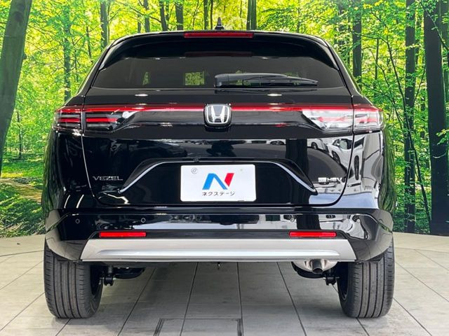 安心の最長10年・走行無制限保証(有償)をご用意。保証内容も充実はもちろん、無料点検&オイル交換や、年中無休の全国・24時間ロードサービスも付帯されておりますのでご安心下さい。