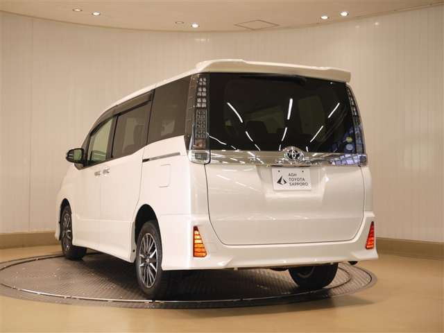 ヴォクシー2.0 ZS 煌 4WD